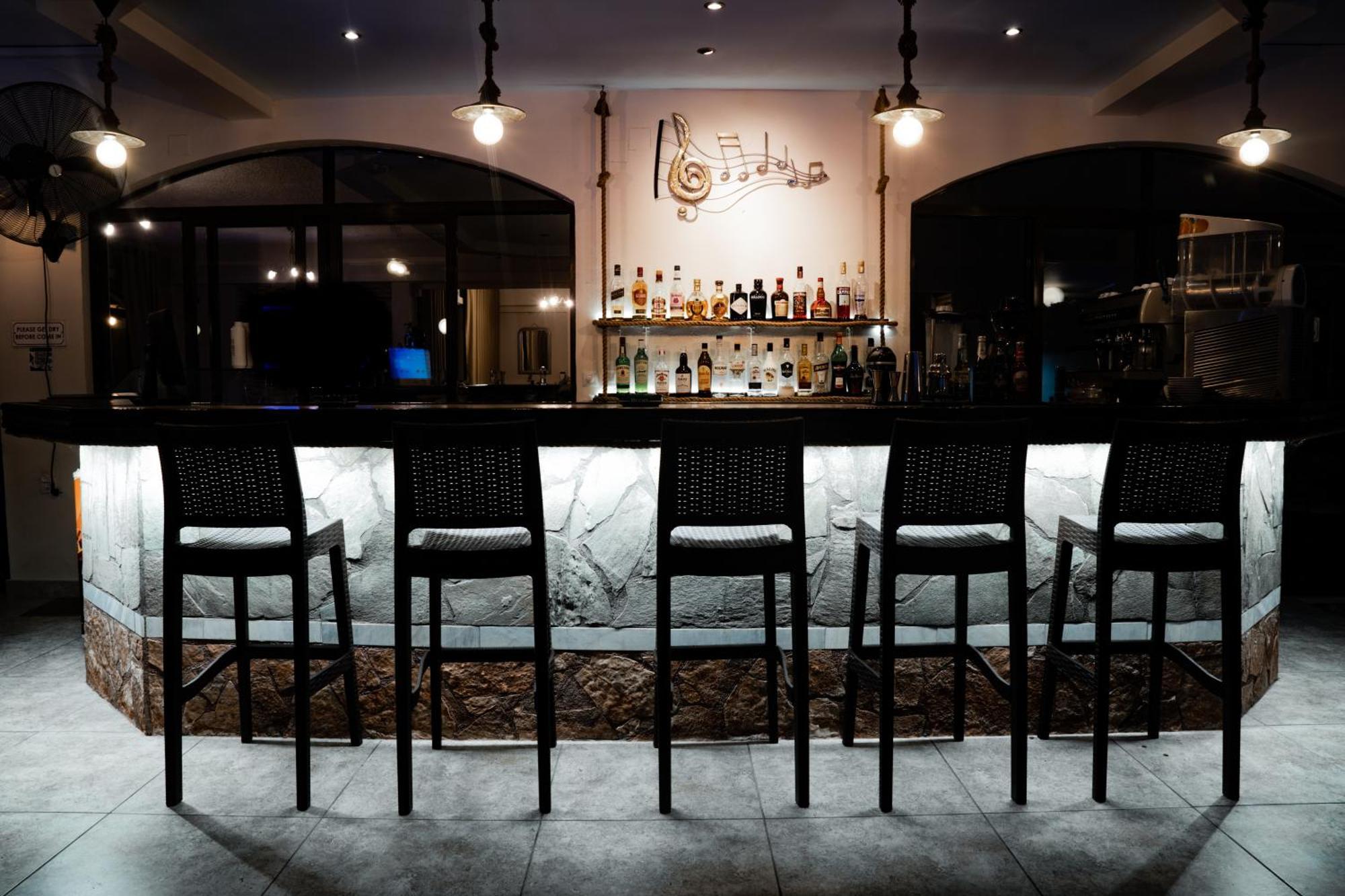 Maltezos Hotel Guviá Kültér fotó
